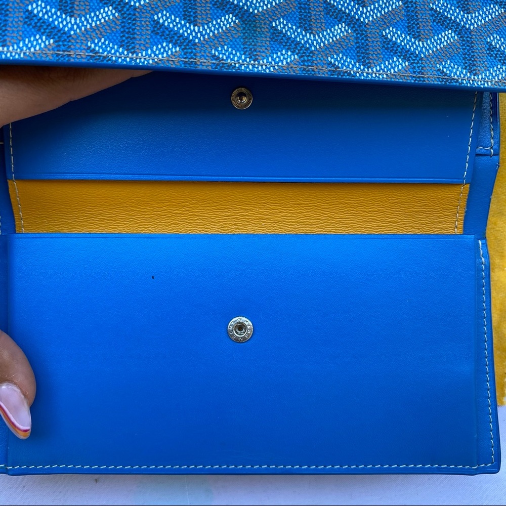 GOYARD Rivoli Wallet Sky Blue passport set - Picture 11 of 15